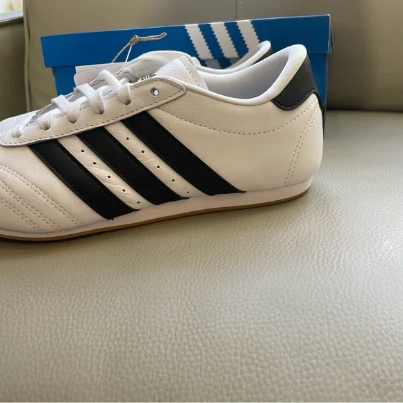 Adidas taekwondo lace sneakers - Picture 2 of 7